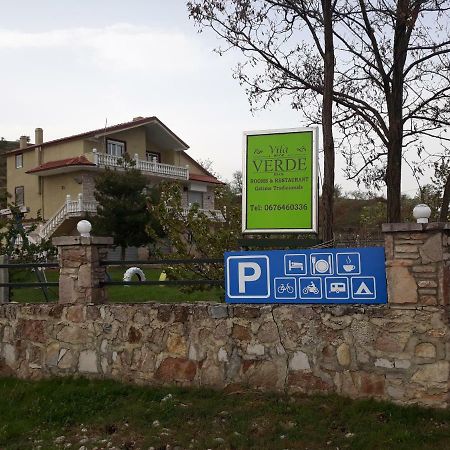 Vila Verd Korce Hotel Exterior photo